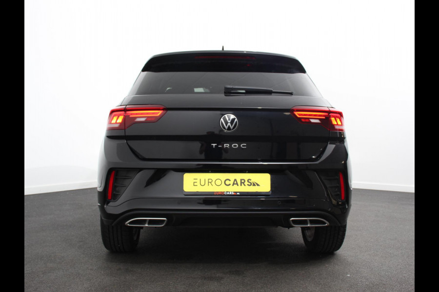 Volkswagen T-Roc 1.5 eTsi R-Line Edition Automaat Camera Navigatie Apple Carplay/Android Auto Climate control Lichtmetalen Velgen Extra Getint Glas Lichtmetalen Velgen Voorstoelen verwarmbaar
