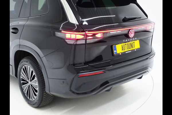 Volkswagen Tayron 1.5 eHybrid | 5 Jaar Garantie | Trekhaak | Harman/Kardon | Camera | Sfeerlicht | Dodehoek | Adaptive Cruise