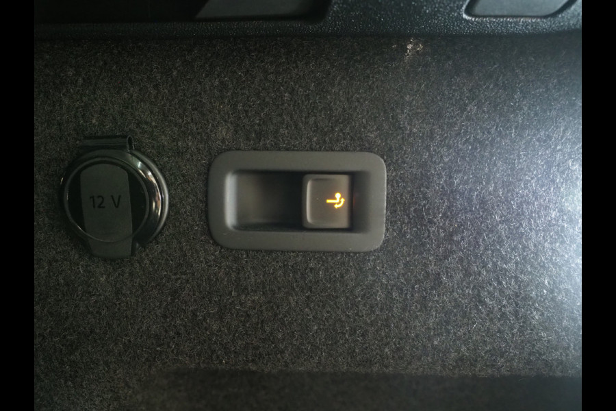 Volkswagen Tayron 1.5 eHybrid | 5 Jaar Garantie | Trekhaak | Harman/Kardon | Camera | Sfeerlicht | Dodehoek | Adaptive Cruise