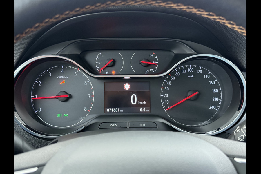 Opel Crossland X 1.2 Two-Tone AGR-Comfort Stoelen Apple Carplay Android Auto Stuur+Stoelverwarming Navi* Ecc Cruise Control Pdc Edition 2020 Bluetooth Regen-Lichtsensor Lmv Isofix Led Privacy Glas Lane Assist ESP ABS