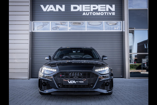 Audi RS4 Avant 2.9 TFSI quattro competition plus - Dynamic + l Ceramic l RDC l Pano l HUD