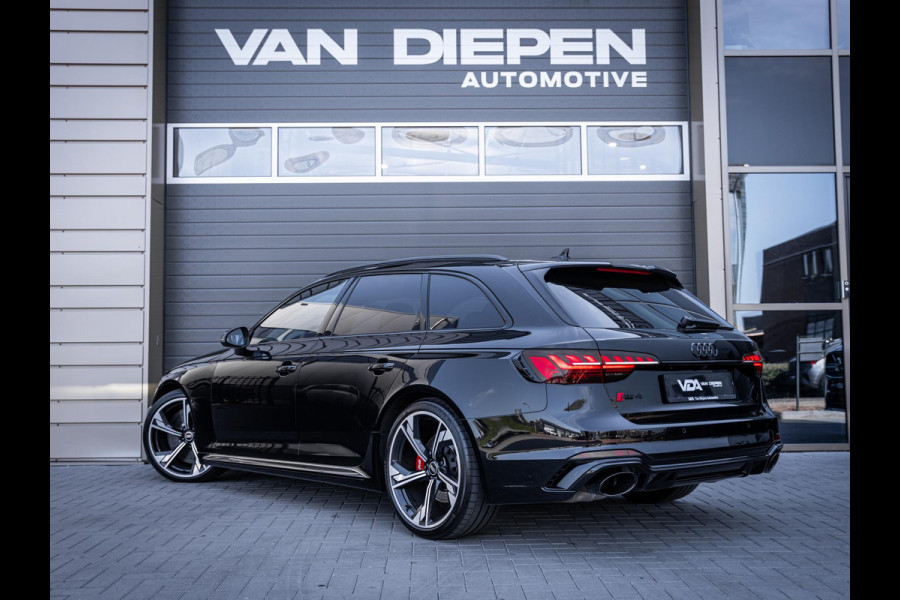 Audi RS4 Avant 2.9 TFSI quattro competition plus - Dynamic + l Ceramic l RDC l Pano l HUD