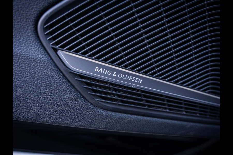 Audi RS4 Avant 2.9 TFSI quattro competition plus - Dynamic + l Ceramic l RDC l Pano l HUD