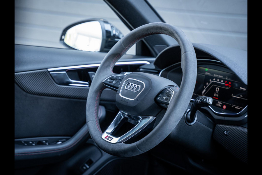 Audi RS4 Avant 2.9 TFSI quattro competition plus - Dynamic + l Ceramic l RDC l Pano l HUD