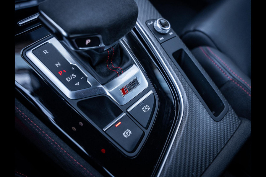 Audi RS4 Avant 2.9 TFSI quattro competition plus - Dynamic + l Ceramic l RDC l Pano l HUD