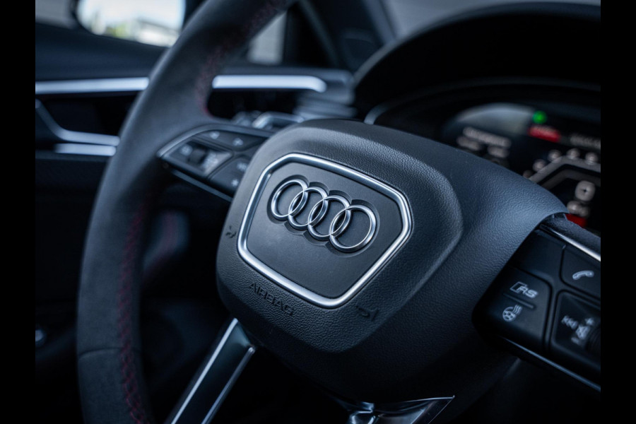 Audi RS4 Avant 2.9 TFSI quattro competition plus - Dynamic + l Ceramic l RDC l Pano l HUD