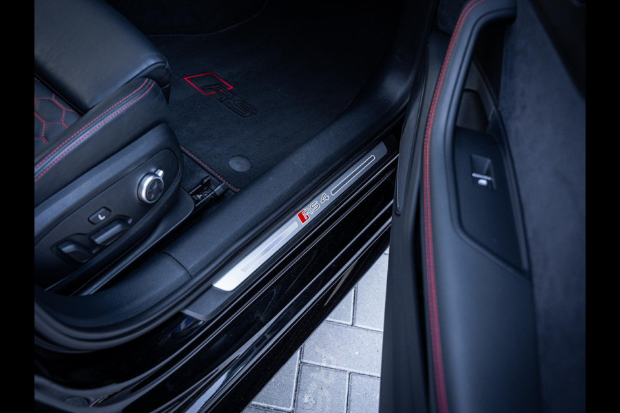 Audi RS4 Avant 2.9 TFSI quattro competition plus - Dynamic + l Ceramic l RDC l Pano l HUD