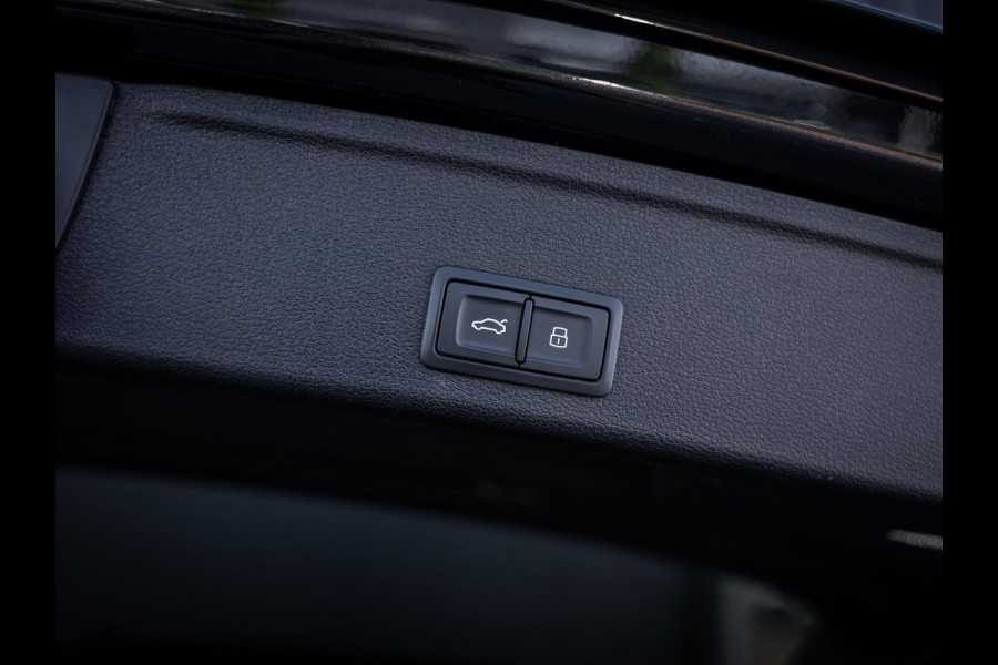 Audi RS4 Avant 2.9 TFSI quattro competition plus - Dynamic + l Ceramic l RDC l Pano l HUD