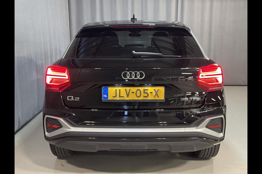 Audi Q2 35 TFSI S Edition 17"/Matrix LED/Camera/Adaptieve cruise/Keyless/PDC v+a/Stoelverwarming/Apple Carplay & Android Auto