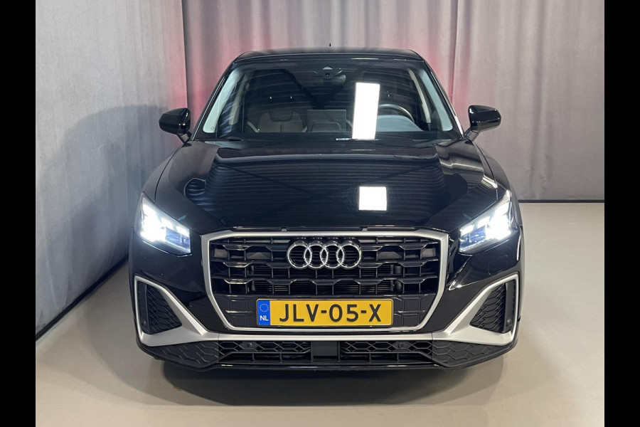 Audi Q2 35 TFSI S Edition 17"/Matrix LED/Camera/Adaptieve cruise/Keyless/PDC v+a/Stoelverwarming/Apple Carplay & Android Auto