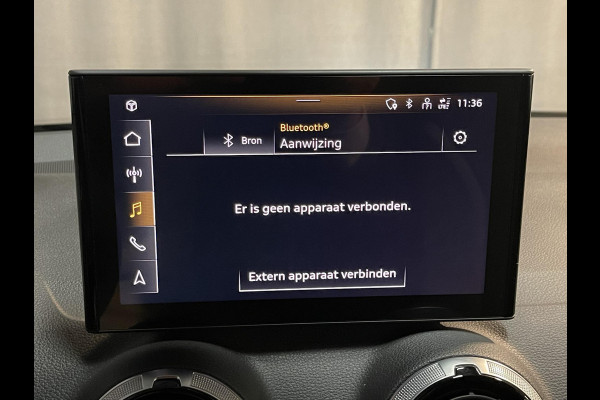 Audi Q2 35 TFSI S Edition 17"/Matrix LED/Camera/Adaptieve cruise/Keyless/PDC v+a/Stoelverwarming/Apple Carplay & Android Auto