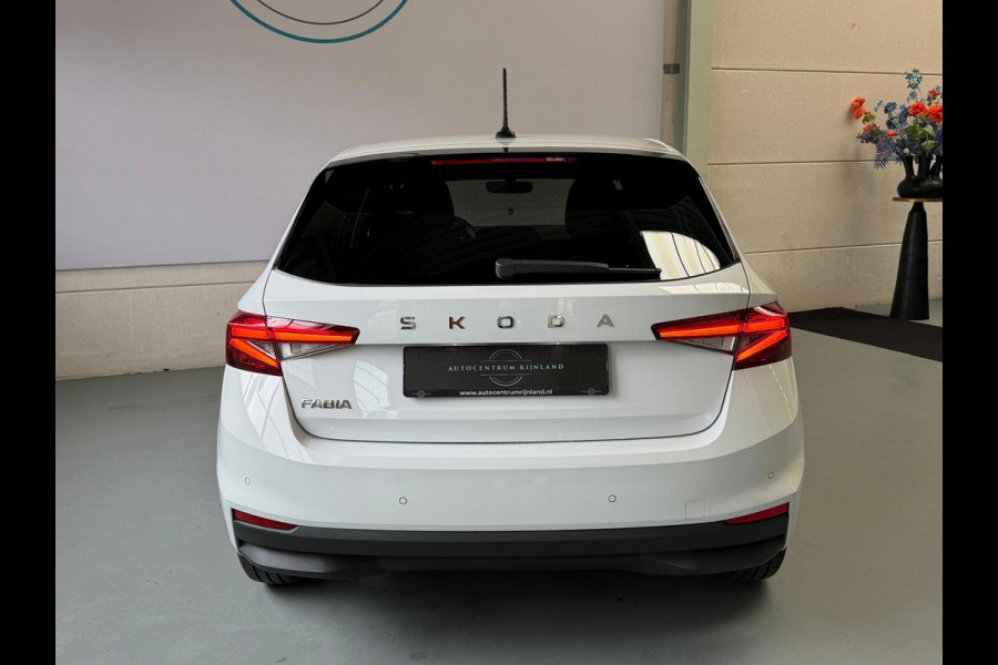 Škoda Fabia 1.0 TSI Business Edition Automaat, Carplay, Cruise Control
