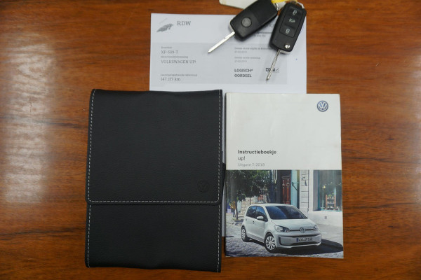 Volkswagen up! 1.0 BMT move up!/ALL-SEASON/DAB/BLUETOOTH/2E EIGN.