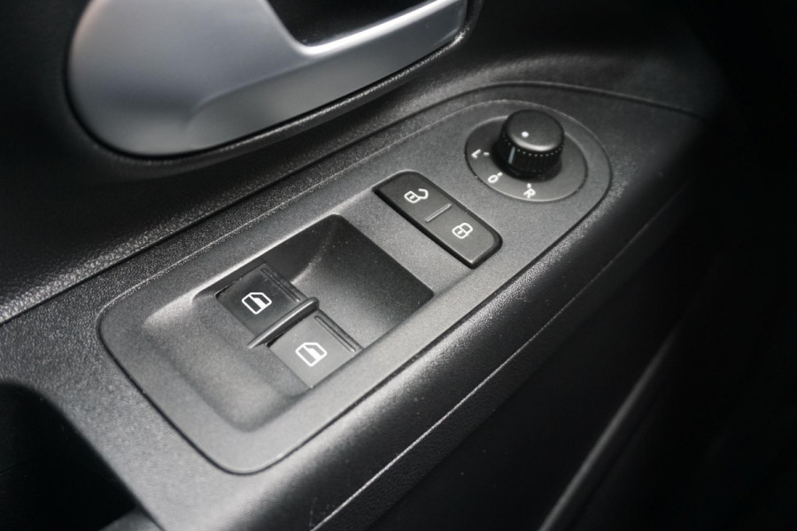 Volkswagen up! 1.0 BMT move up!/ALL-SEASON/DAB/BLUETOOTH/2E EIGN.