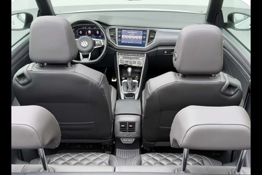 Volkswagen T-Roc Cabrio 1.5 TSI R-LINE, exclusief lederen sportinterieur, achteruitrijcamera, stoelverwarming, afneembare trekhaak