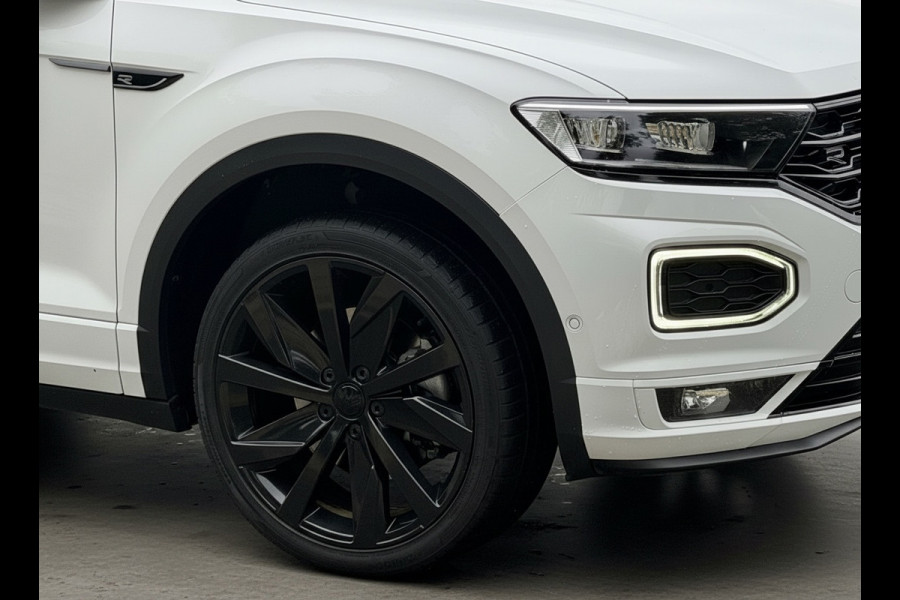 Volkswagen T-Roc Cabrio 1.5 TSI R-LINE, exclusief lederen sportinterieur, achteruitrijcamera, stoelverwarming, afneembare trekhaak