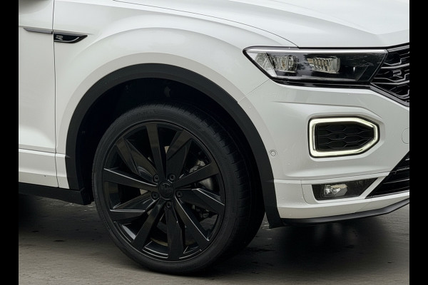 Volkswagen T-Roc Cabrio 1.5 TSI R-LINE, exclusief lederen sportinterieur, achteruitrijcamera, stoelverwarming, afneembare trekhaak