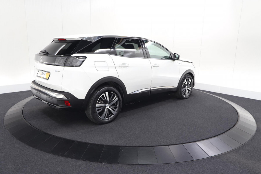 Peugeot 3008 1.6 Plug-in HYbrid 225 Allure | Camera | Dodehoekdetectie | Navigatie | Apple Carplay