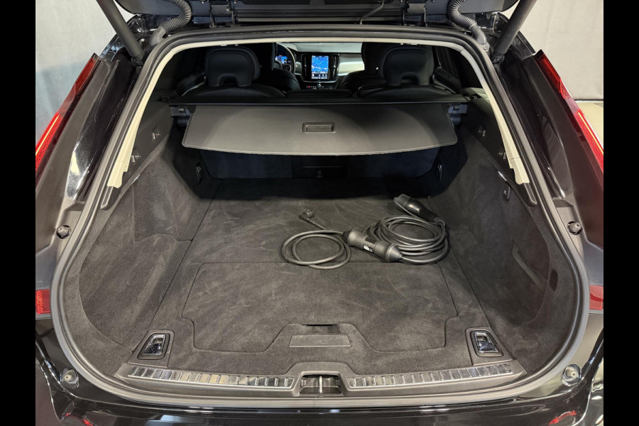 Volvo V90 2.0 T6 PHEV AWD Plus Bright 19"/Leder + memory l + r/Stoel + stuurverwarming/Adaptieve cruise/Harman Kardon/Dodehoek/Elektrische klep/Keyless