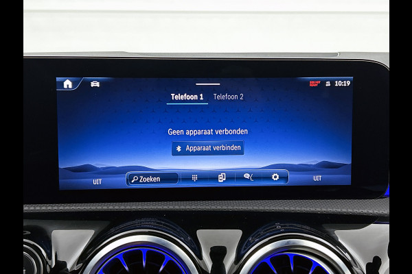 Mercedes-Benz CLA-Klasse Shooting Brake 250 e Star Edition AMG Line Plus Panoramadak | Burmester | Memory pakket | Keyless go Comfortpakket | Head up dispay Inclusief 24 maanden MB Certified garantie voor Europa.
