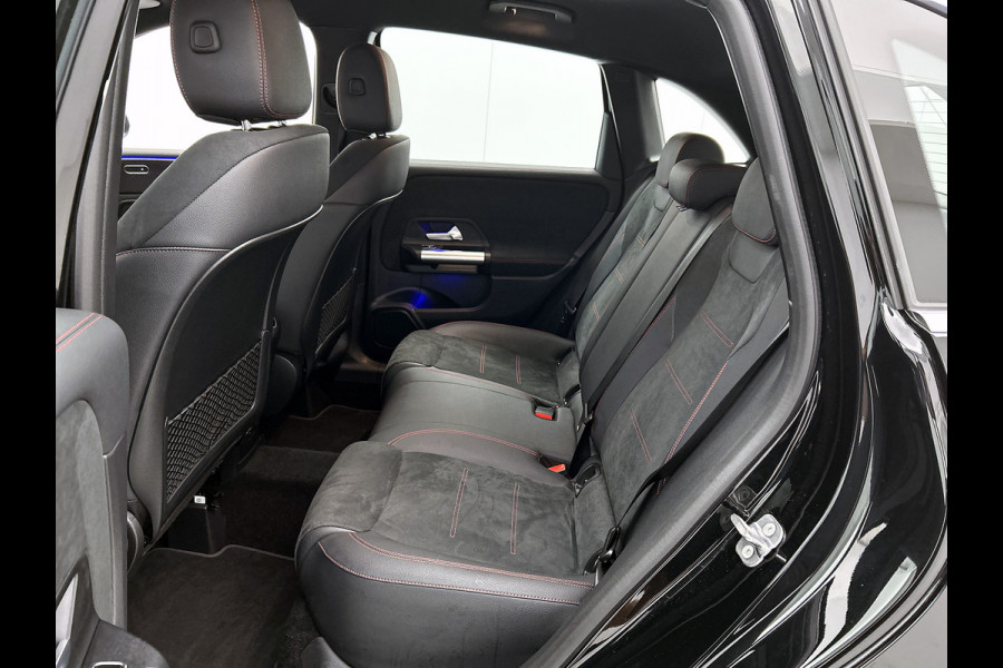 Mercedes-Benz B-Klasse 250 e Star Edition AMG Line Keyless go Comfort pakket | Trekhaak | Achteruitrijcamera | Inclusief 24 maanden MB Certified garantie voor Europa.