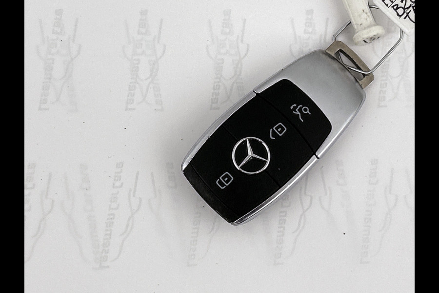 Mercedes-Benz B-Klasse 250 e Star Edition AMG Line Keyless go Comfort pakket | Trekhaak | Achteruitrijcamera | Inclusief 24 maanden MB Certified garantie voor Europa.