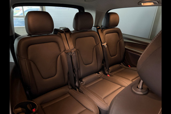 Mercedes-Benz EQV 300 L3 Facelift - 7pers - AMG - Elec. deuren - Airco achter - 360 - Airmatic - Burmeist. - Incl Garantie