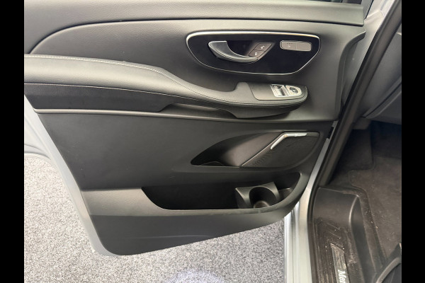 Mercedes-Benz EQV 300 L3 Facelift - 7pers - AMG - Elec. deuren - Airco achter - 360 - Airmatic - Burmeist. - Incl Garantie