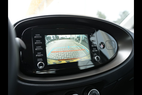 Toyota Aygo X 1.0 VVT-i S-CVT Play | Adaptieve Cruise | Achteruitrijcamera | Apple Carplay/Android Auto |