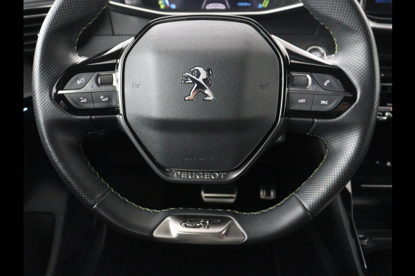 Peugeot e-208 EV GT 350 50 kWh | SOH 92,2% | Half leder | Stoelverwarming | Navigatie | Climate control | Carplay | Camera | Park assist