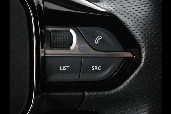Peugeot e-208 EV GT 350 50 kWh | SOH 92,2% | Half leder | Stoelverwarming | Navigatie | Climate control | Carplay | Camera | Park assist