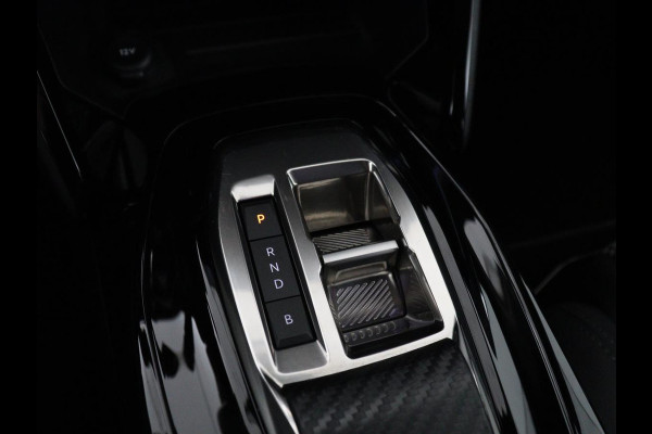 Peugeot e-208 EV GT 350 50 kWh | SOH 92,2% | Half leder | Stoelverwarming | Navigatie | Climate control | Carplay | Camera | Park assist