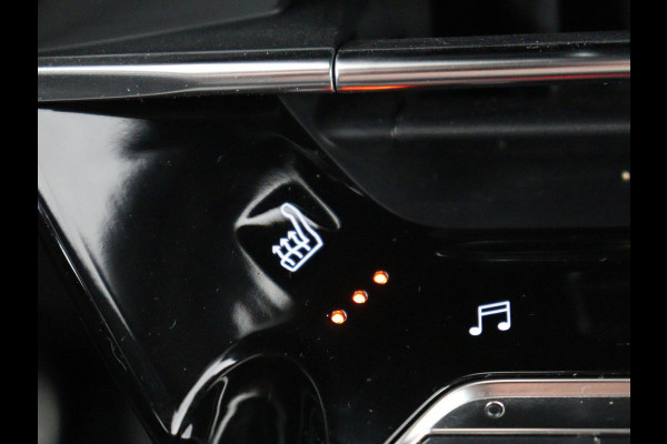 Peugeot e-208 EV GT 350 50 kWh | SOH 92,2% | Half leder | Stoelverwarming | Navigatie | Climate control | Carplay | Camera | Park assist