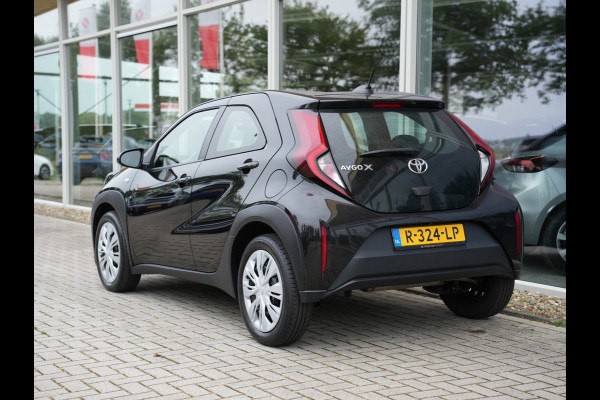 Toyota Aygo X 1.0 VVT-i S-CVT Play | Adaptieve Cruise | Achteruitrijcamera | Apple Carplay/Android Auto |