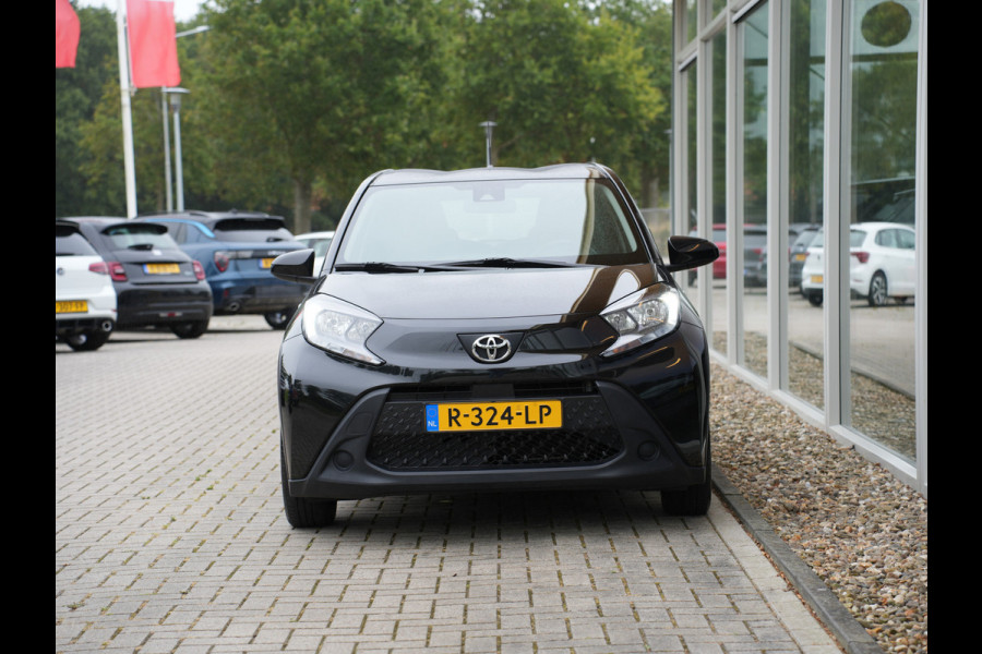 Toyota Aygo X 1.0 VVT-i S-CVT Play | Adaptieve Cruise | Achteruitrijcamera | Apple Carplay/Android Auto |