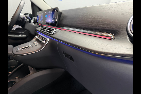 Mercedes-Benz EQV 300 L3 Facelift - 7pers - AMG - Elec. deuren - Airco achter - 360 - Airmatic - Burmeist. - Incl Garantie