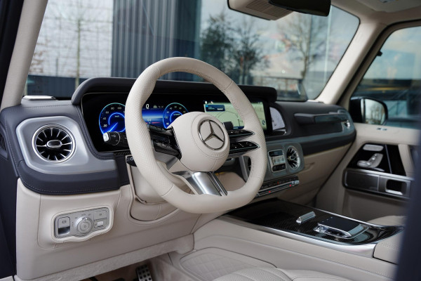 Mercedes-Benz G-Klasse 580 Robijnrood / Leder Beige / Grille Verlicht