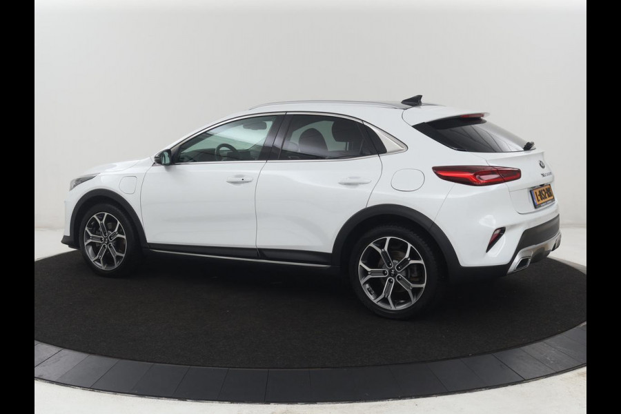 Kia XCeed 1.6 GDi PHEV ExecutiveLine | Panoramadak | Half leder | Stuur/stoel verwarming | Adaptive cruise | Stoelverkoeling | Climate control | Carplay | Camera | Park assist | Virtueel dashboard | PHEV