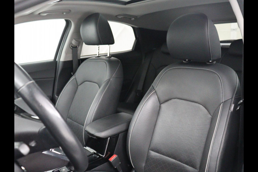 Kia XCeed 1.6 GDi PHEV ExecutiveLine | Panoramadak | Half leder | Stuur/stoel verwarming | Adaptive cruise | Stoelverkoeling | Climate control | Carplay | Camera | Park assist | Virtueel dashboard | PHEV