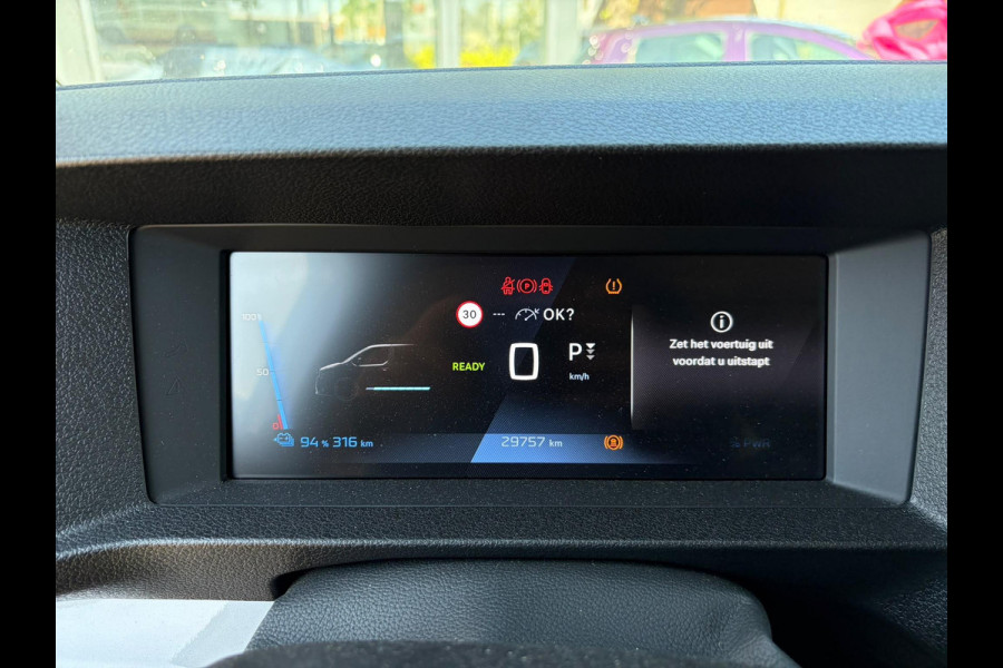 Peugeot e-Expert Long 75 kWh L3 9pl | SOH 95% | CAMERA | NAVIGATIE | BTW VERREKENBAAR | LED | CLIMA | FABRIEKSGARANTIE TOT 11-2027 | ALL-IN PRIJS