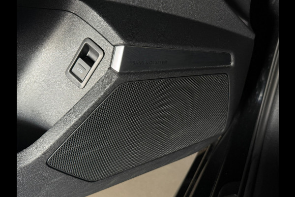 Audi 2.5 TFSI RS3 quattro 2.5 TFSI RS3 quattro HULK|KERAMISCH|PPF|PANO|Hud|B&O