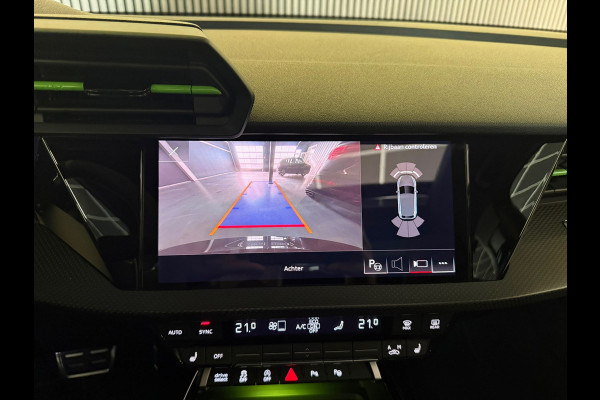 Audi 2.5 TFSI RS3 quattro 2.5 TFSI RS3 quattro HULK|KERAMISCH|PPF|PANO|Hud|B&O