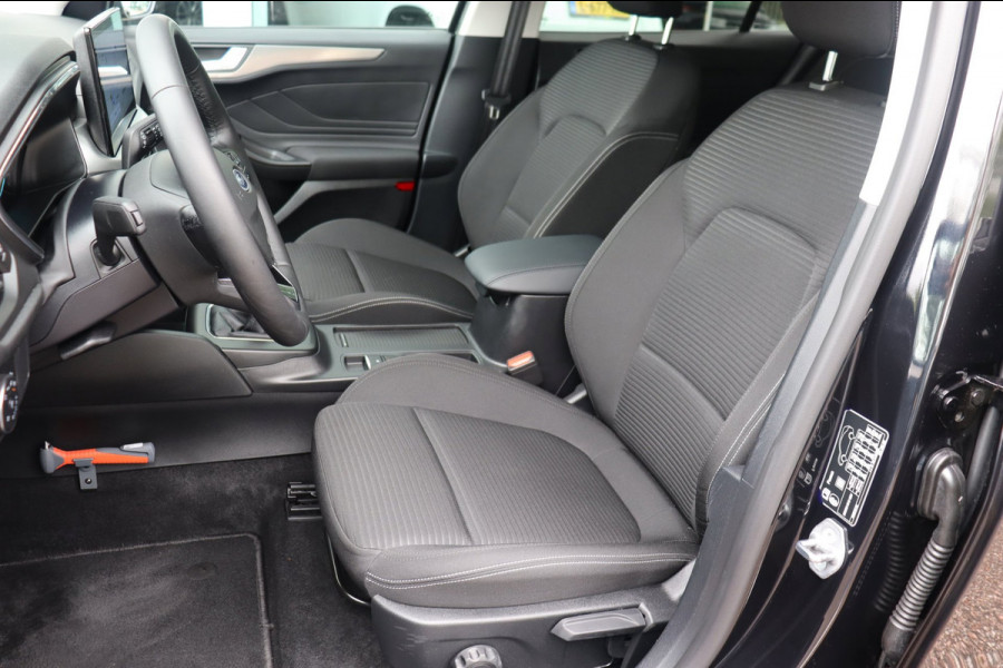 Ford Focus 1.0 EcoBoost Hybrid Titanium org.NL