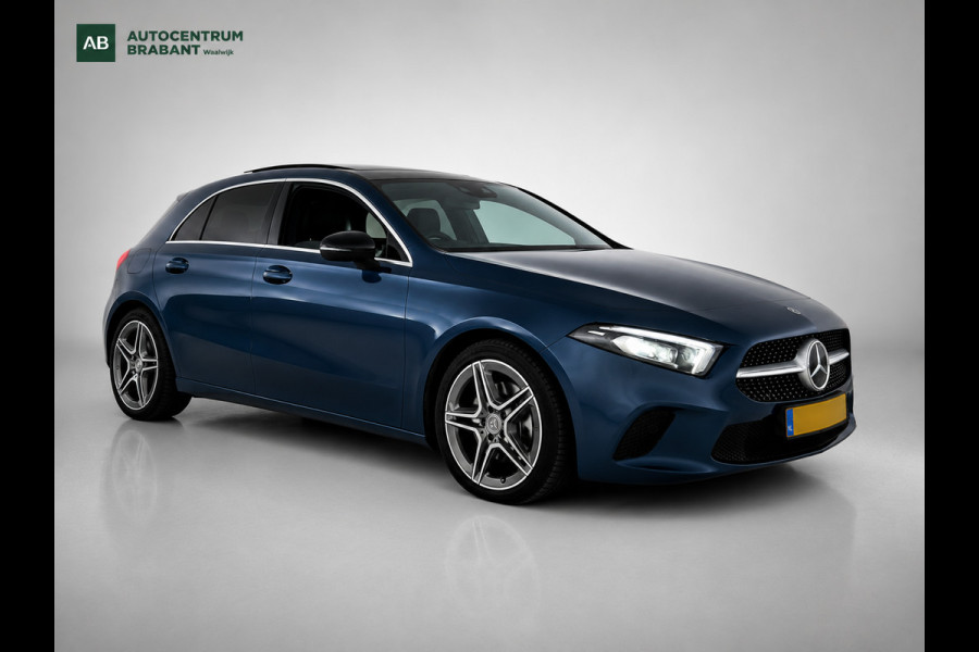 Mercedes-Benz A-Klasse 250e Business Solution AMG | 218PK | PANO | SFEERVERL | GROOT SCHERM | LEER | PERF ONDERHOUD | ETC