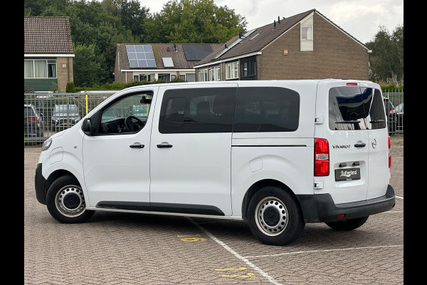 Opel Vivaro-e Combi L2H1 50 kWh 136 PK | Nieuw binnen, meer foto's volgen ! | 9-persoons | 9.585 KM! | Privacy glass