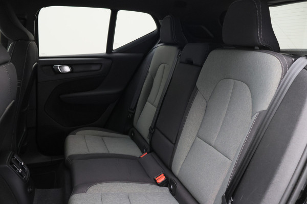 Volvo XC40 1.5 T4 Plug-in hybrid Core Bright SOH 99,6%, Camera, Apple Carplay, Lane Assist, Keyless, PDC