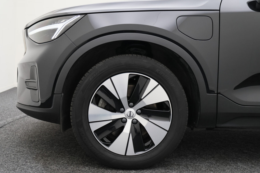 Volvo XC40 1.5 T4 Plug-in hybrid Core Bright SOH 99,6%, Camera, Apple Carplay, Lane Assist, Keyless, PDC