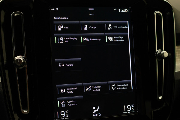 Volvo XC40 1.5 T4 Plug-in hybrid Core Bright SOH 99,6%, Camera, Apple Carplay, Lane Assist, Keyless, PDC