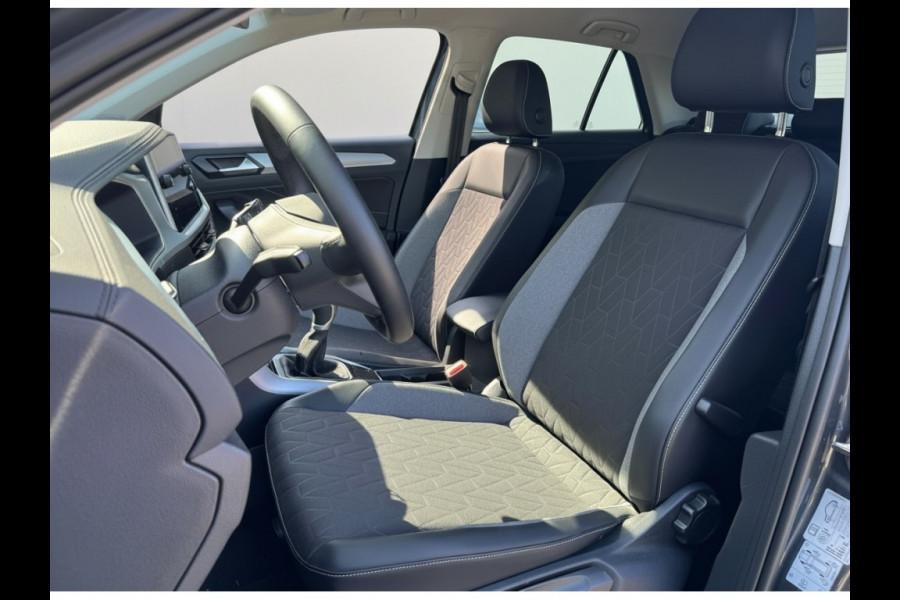 Volkswagen T-Roc TSI 115PK LIFE GOAL EDITION NAVI/CARPLAY/PDC