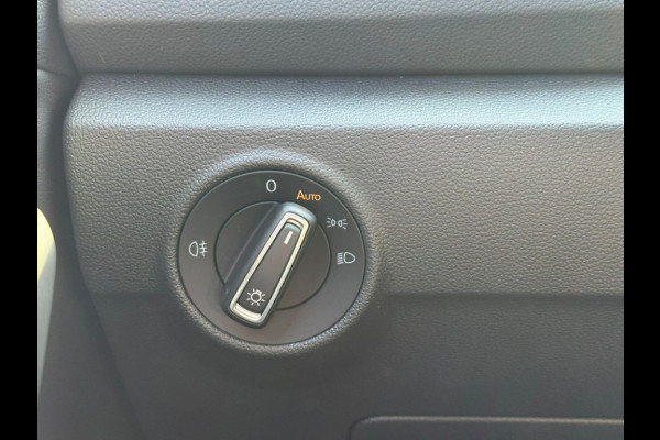 Volkswagen T-Roc TSI 115PK LIFE GOAL EDITION NAVI/CARPLAY/PDC